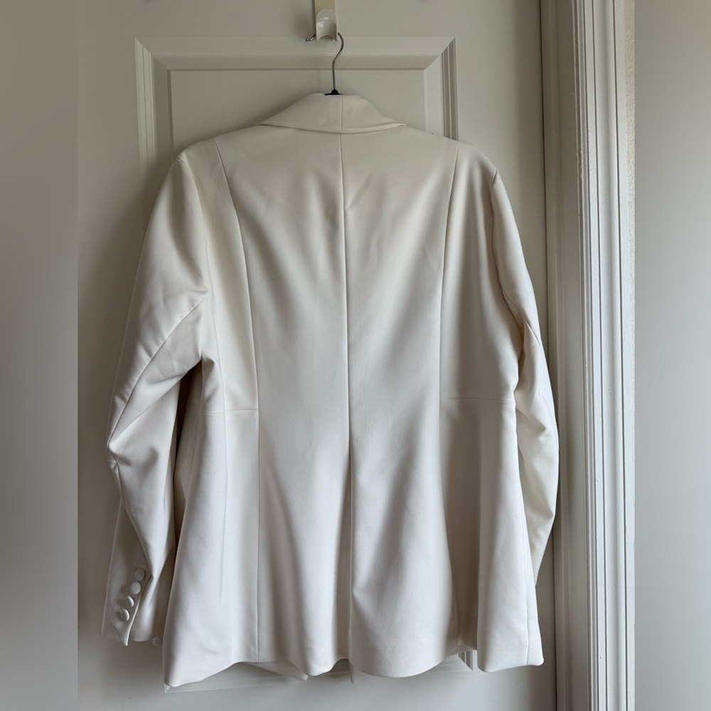 Torrid Women's Ivory Blazer - Picture 3 of 3